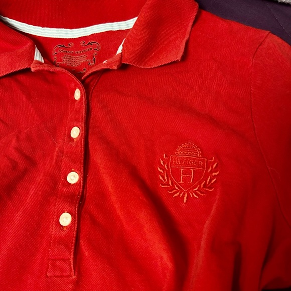 tommy hilifiger button down tennis/golf polo shirt - Picture 4 of 5